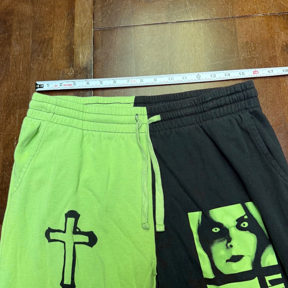 Hot Topic Rob Zombie Sweatpants Womens L Green Black Living Dead Girl Jogger - Picture 4 of 7